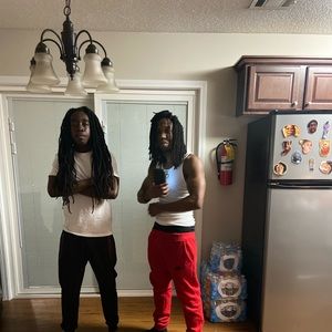 Meet your Posher, Gregory